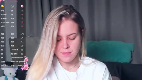 Darsi Anty online show from November 6, 3:26 pm