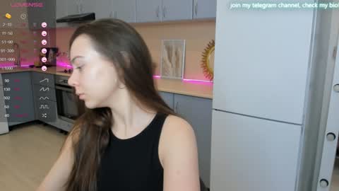 Angela online show from January 17, 7:51 am