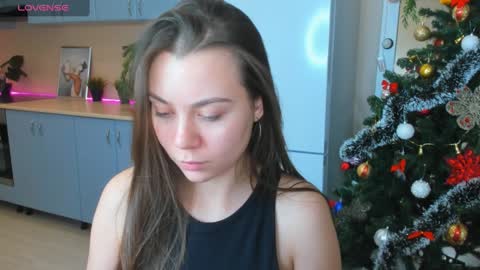 Angela online show from December 25, 1:41 pm