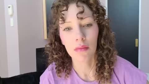 angelbabyphoebe online show from May 14, 5:44 pm