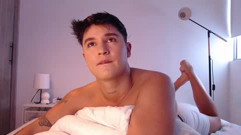 Angel online show from February 11, 7:07 pm