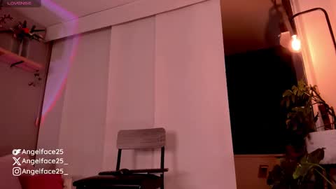 angelface25 online show from February 23, 4:17 am