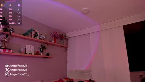 angelface25 online show from February 9, 2:49 am