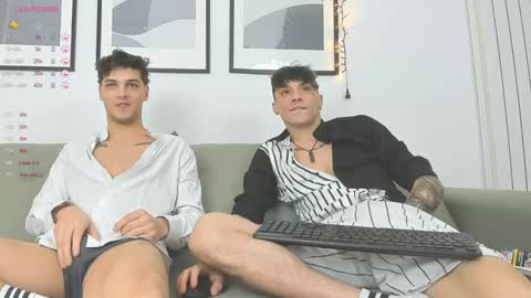 Snapshot of angelfrank chatting on February 10, 6:45 pm Frankie online show from February 10, 6:45 pm