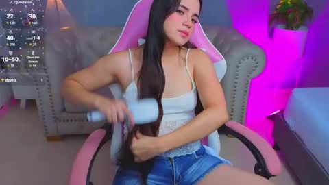 A N G E L I C A online show from December 1, 12:36 pm