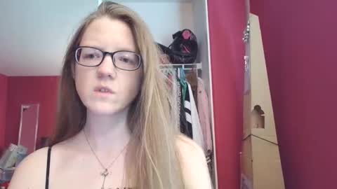 AngelicAngel online show from February 24, 5:05 pm