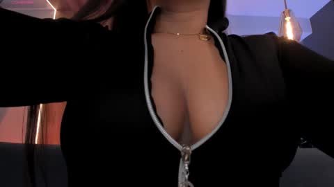 Snapshot of angelicavega_ chatting on October 16, 8:51 pm Angelica Vega online show from October 16, 8:51 pm