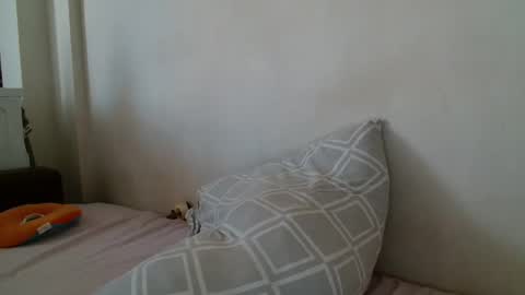 Angela online show from March 4, 2:10 pm