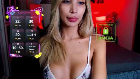 Snapshot of angelicface143 chatting on September 29, 5:28 am Angel Shigeto online show from September 29, 5:28 am