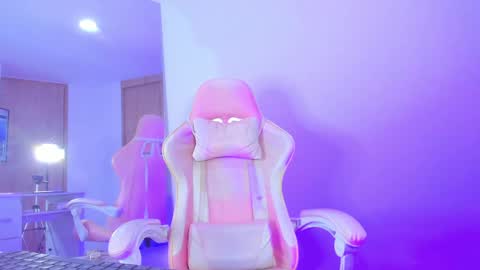 ANGELINA  INDEPENDENT MODEL online show from February 27, 4:46 am