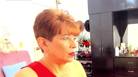 Snapshot of angelina_stone_65 chatting on September 22, 1:15 pm Angelina online show from September 22, 1:15 pm