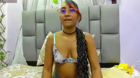 Snapshot of angelinamurphy chatting on September 29, 5:17 am AngelinaMurphy online show from September 29, 5:17 am