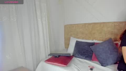Snapshot of angelinarouse_ chatting on October 7, 2:40 am angelinarouse_ online show from October 7, 2:40 am