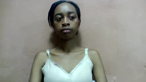 angeline221173 online show from July 23, 2:09 am