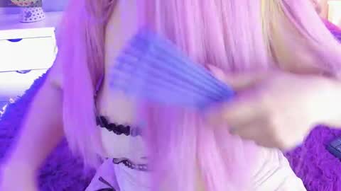 angeline online show from December 18, 12:55 pm