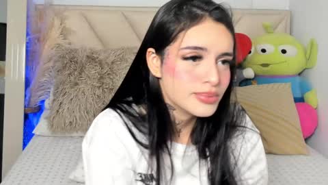 Angeline Smith  online show from March 9, 1:46 am