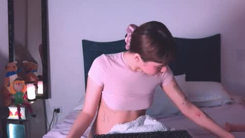 Angelinhaa  online show from February 12, 4:38 am