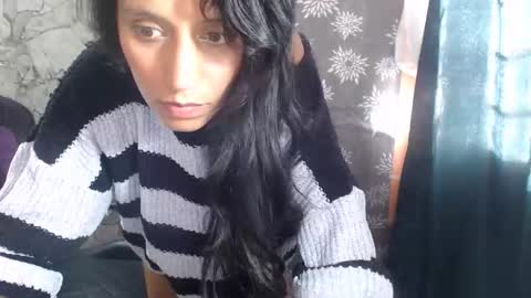 angela online show from April 20, 9:18 pm