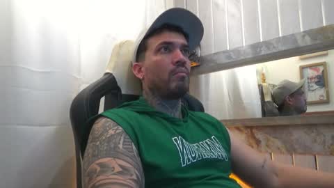 Snapshot of angellatino0 chatting on September 27, 7:50 am angellatino0 online show from September 27, 7:50 am