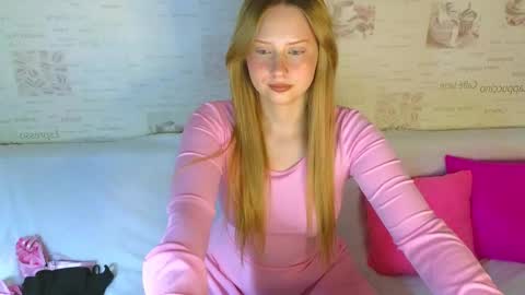 Cutie online show from September 12, 11:34 am