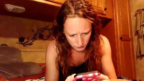 angellove8606 online show from February 16, 1:37 am