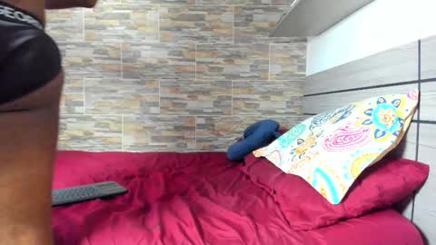 angelo_evans33 online show from February 13, 10:02 pm