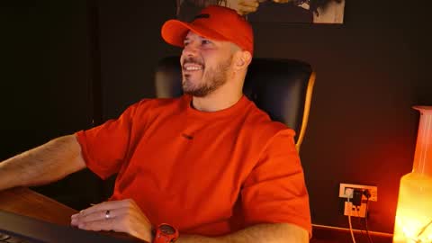 BlackWolf online show from December 14, 8:04 pm