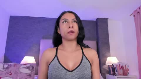 Angela online show from April 14, 2:31 pm