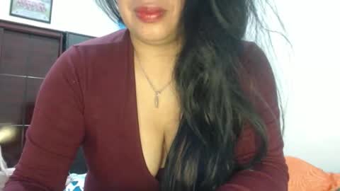 rebeca online show from April 12, 1:09 am