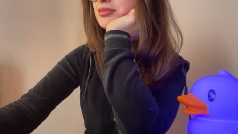 Lisa online show from October 27, 1:33 pm