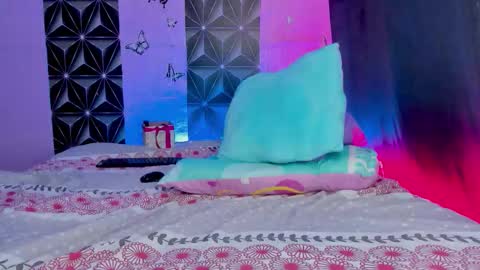 angi online show from February 12, 1:04 pm