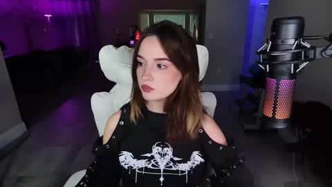 Angie Fae online show from October 23, 10:32 pm