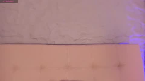 angy_avila online show from October 21, 11:15 am