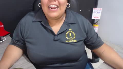 angy online show from April 18, 9:04 pm