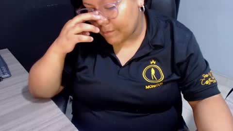 angy online show from October 31, 2:12 am