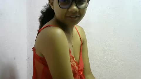 anielah online show from November 11, 4:31 pm