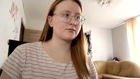 Anika online show from October 18, 9:24 am