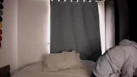 Snapshot of anika_lowen chatting on October 9, 4:12 pm Anika And Lowen Your Thumbs Up Are Super Important For Us online show from October 9, 4:12 pm