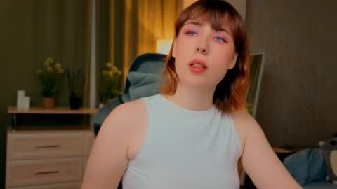 Maya online show from July 9, 1:59 pm