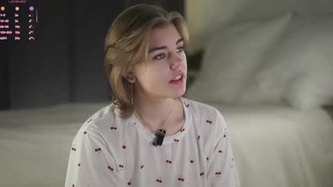 AnishaVivo online show from December 18, 1:06 pm