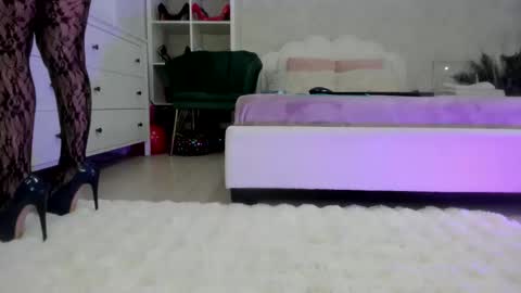 anissia teaser online show from September 16, 4:59 am