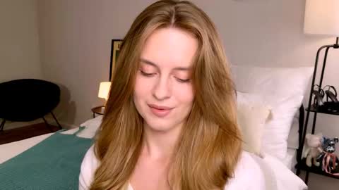 Snapshot of anitafischer chatting on September 11, 1:34 pm Anita online show from September 11, 1:34 pm