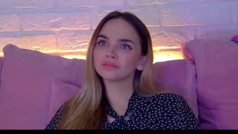 AnitaVenture online show from December 3, 5:08 am