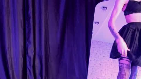 Snapshot of anjella_botton chatting on October 19, 6:56 pm Angel online show from October 19, 6:56 pm