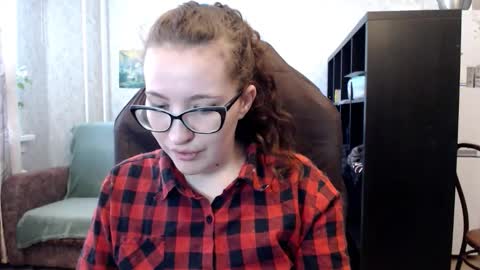 Nameless online show from February 4, 3:43 am