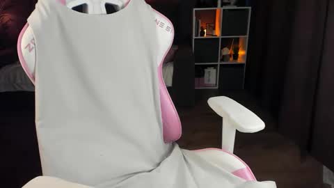 Snapshot of anna_belle3 chatting on September 26, 2:08 am AnnaThe next stream is tomorrow online show from September 26, 2:08 am