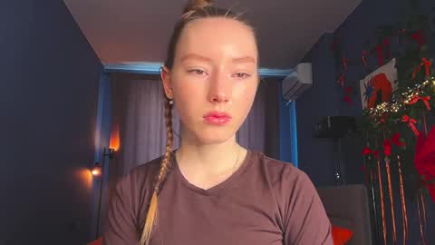 Anna online show from March 2, 10:11 am