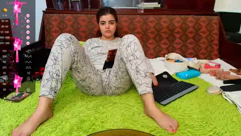 Ana   online show from November 6, 5:05 pm