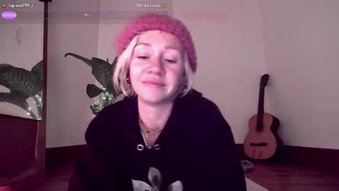 Anna Safra online show from December 7, 10:23 pm