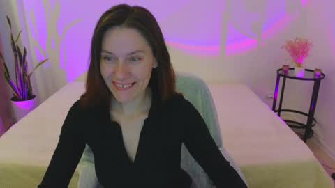 Snapshot of annaabels chatting on October 18, 5:44 am annaabels online show from October 18, 5:44 am